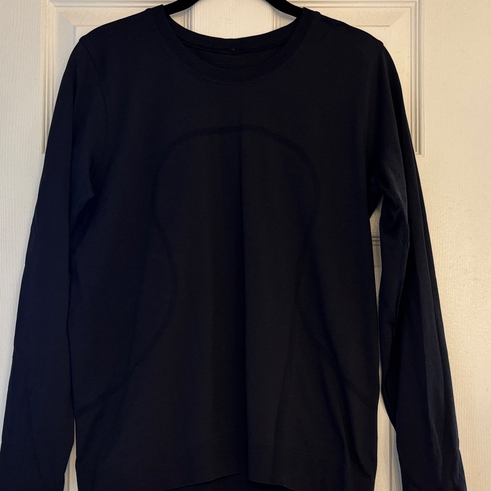Lululemon Swiftly Relaxed long sleeve shirt